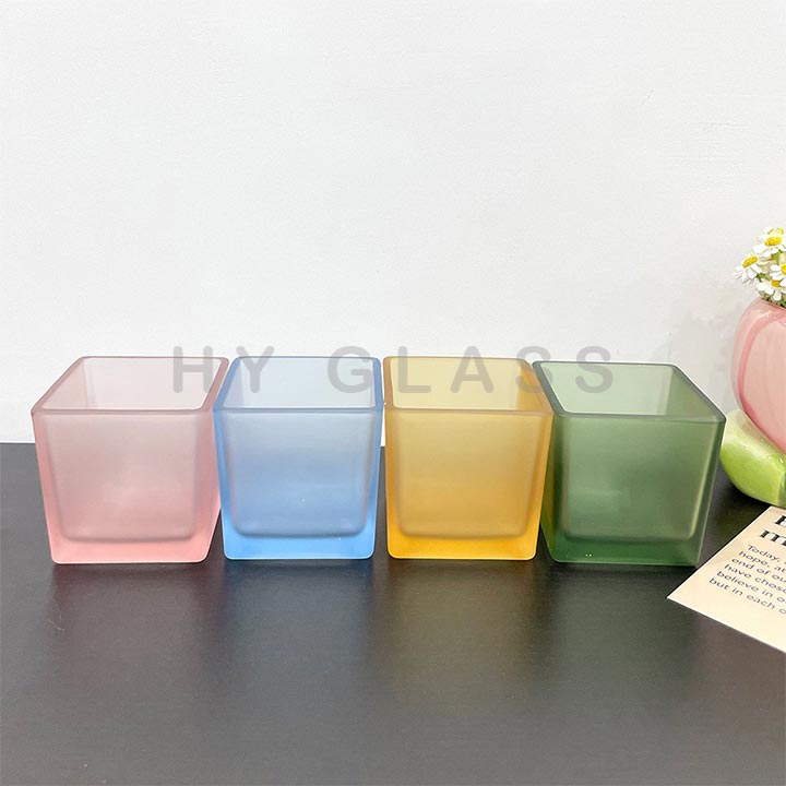 Luxury 300ml colored frosted glass cube candle jar supplier
